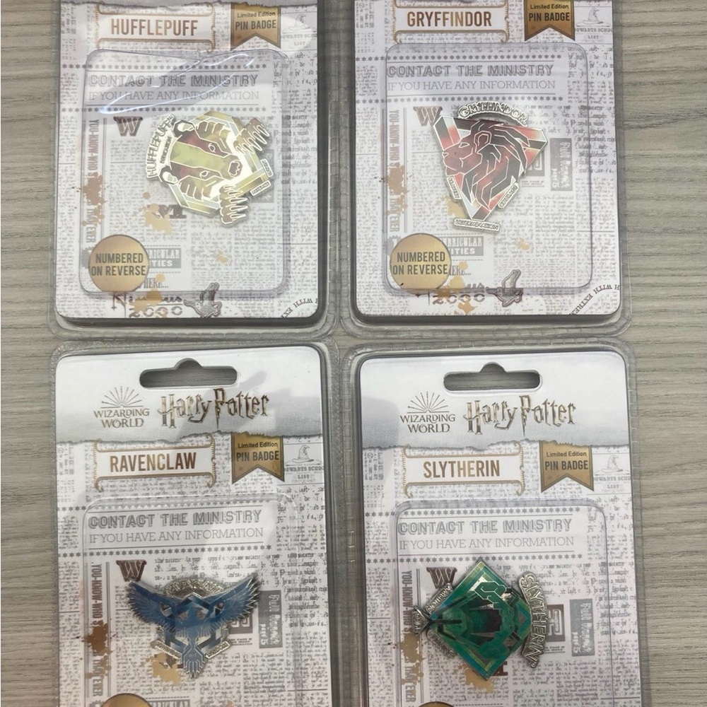 Harry Potter House Crest Pin Set